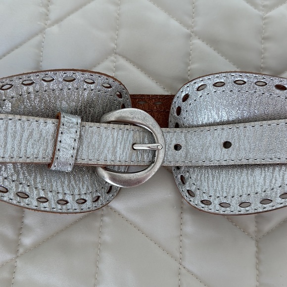 LINEA PELLE Silver metallic leather belt Size S. - Picture 10 of 10